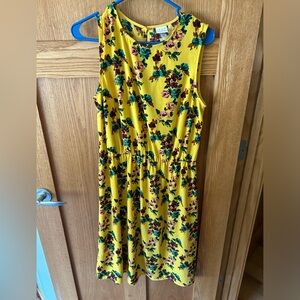 Sleeveless floral print dress